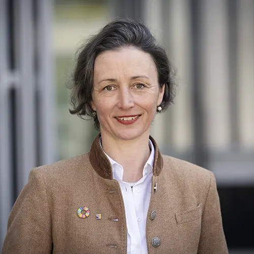 Porträtfoto von Prof. Dr. Anna-Katharina Hornidge, German Institute of Development and Sustainability