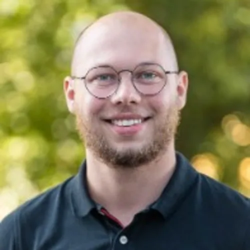 Porträtfoto von Maximilian Hoff, Bezirksregierung Arnsberg