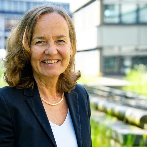 Porträtfoto von Petra Pigerl-Radtke, IHK Ostwestfalen zu Bielefeld